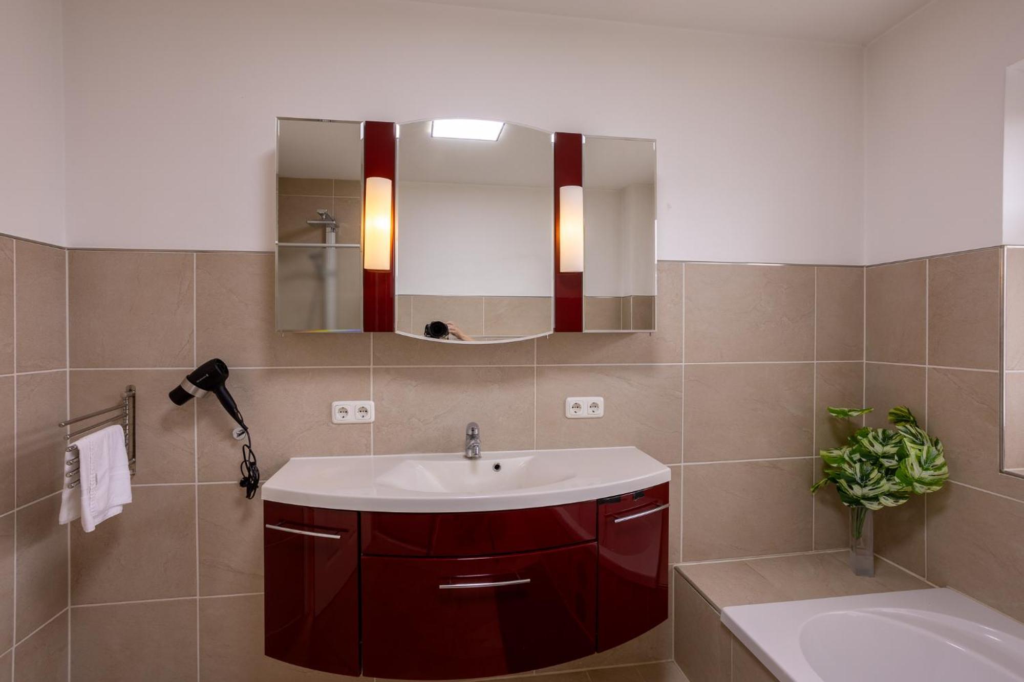 Oara Comfort Home, Ferienhaus 160Qm Mit Garten Reppenstedt Kültér fotó