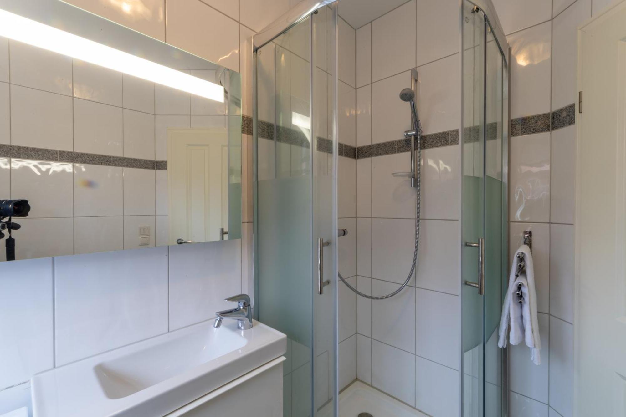 Oara Comfort Home, Ferienhaus 160Qm Mit Garten Reppenstedt Kültér fotó